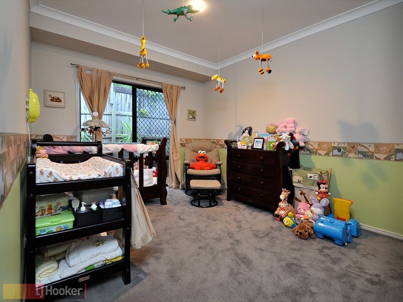 8 Katelyn Court, Cashmere QLD 4500