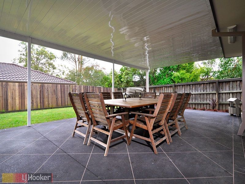 8 Katelyn Court, Cashmere QLD 4500