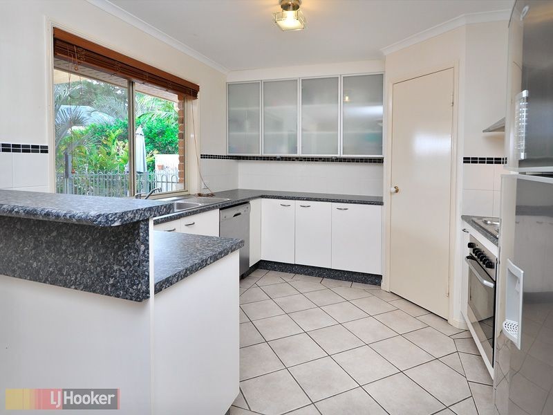 47 Paramount Drive, Warner QLD 4500