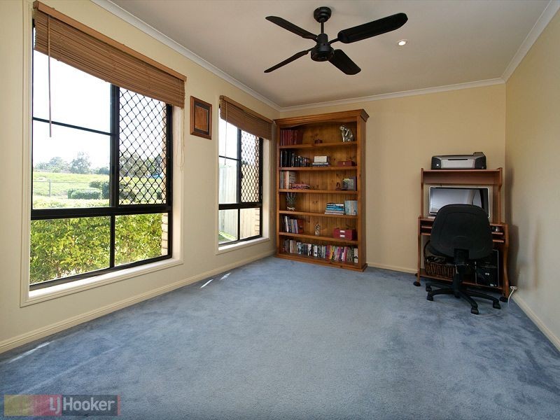 10 Jeff Jones Court, Bray Park QLD 4500