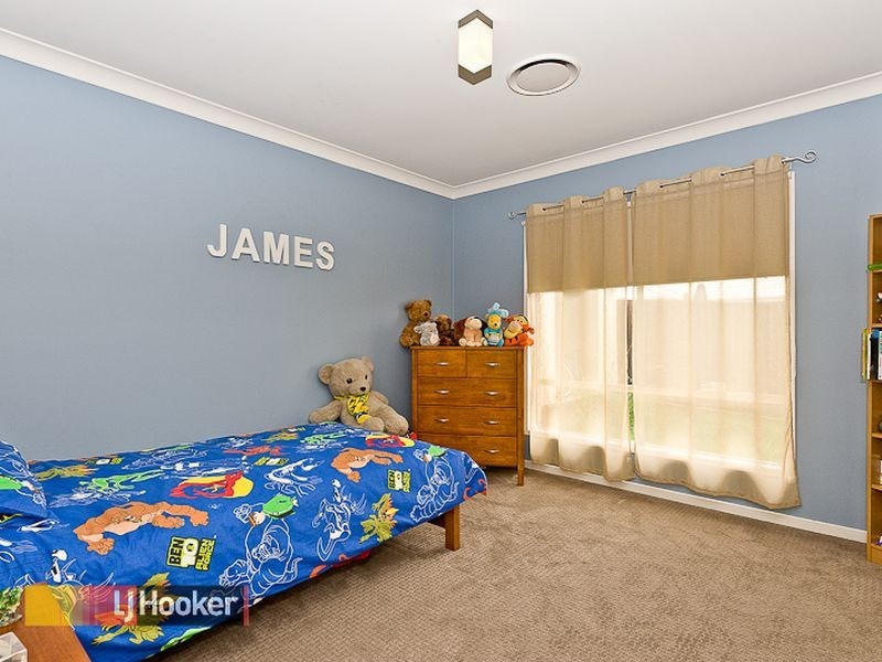 12 Curlew Court, Warner QLD 4500