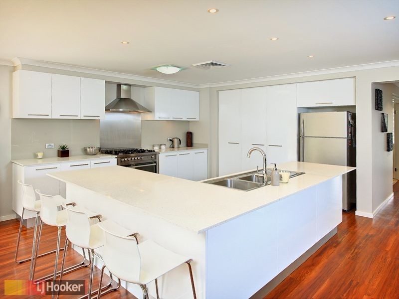 21 Brigadoon Crescent, Eatons Hill QLD 4037