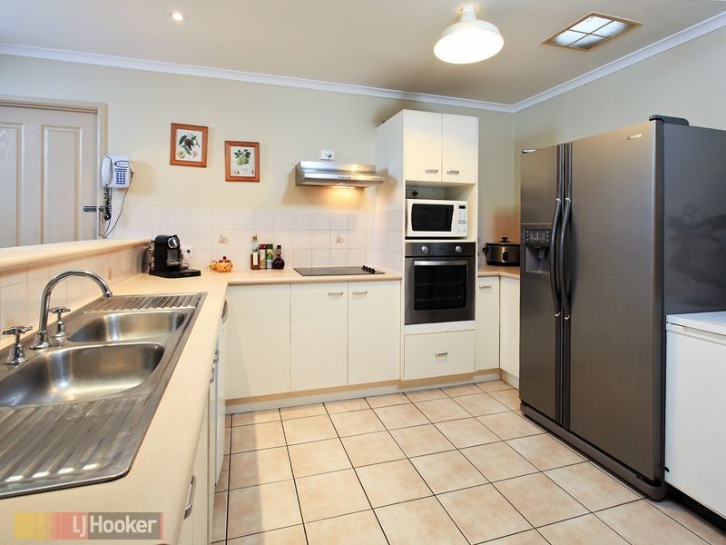 17 Lockyer Drive, Bray Park QLD 4500