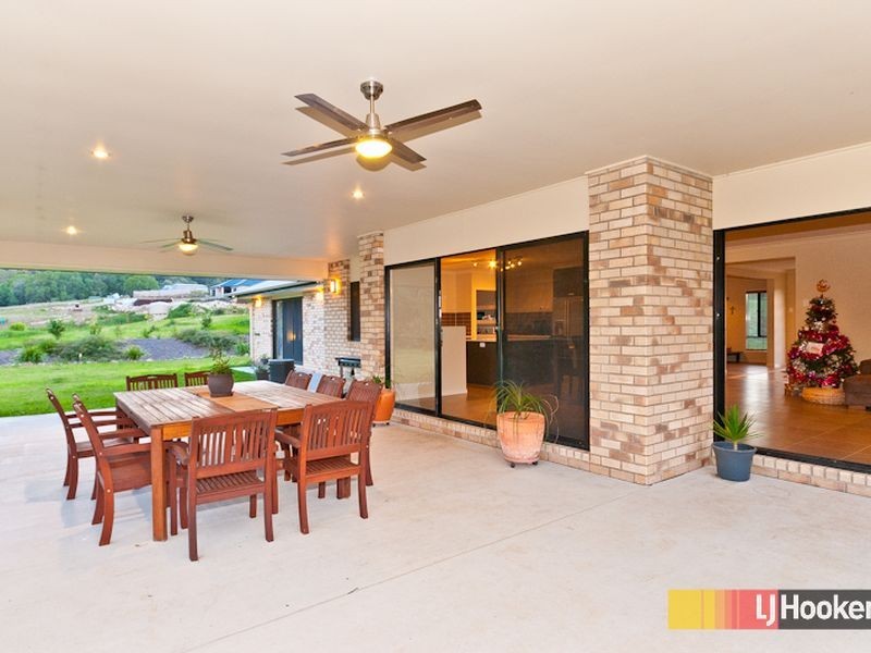 7 Wessling  Close, Cashmere QLD 4500