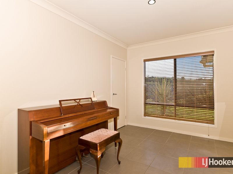 7 Wessling  Close, Cashmere QLD 4500