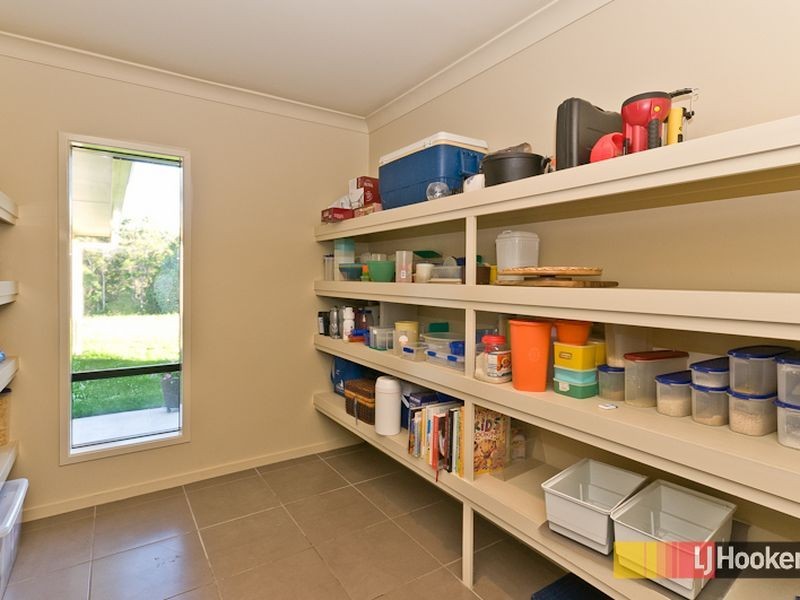 7 Wessling  Close, Cashmere QLD 4500