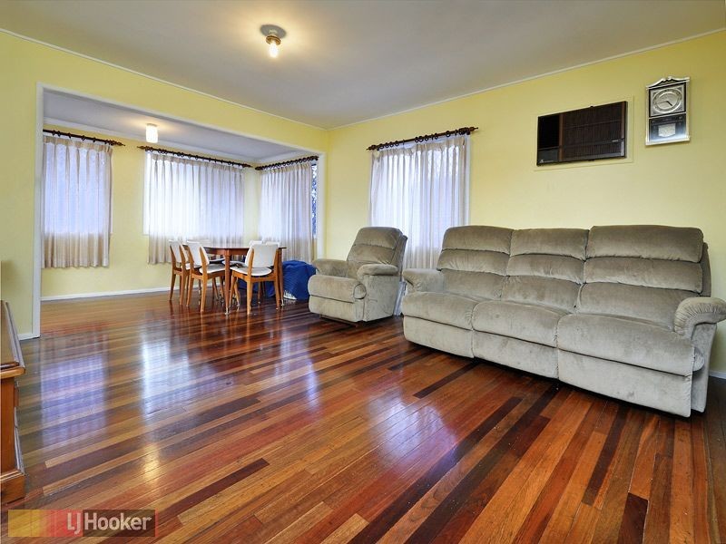 19 Bevlin Court, Albany Creek QLD 4035
