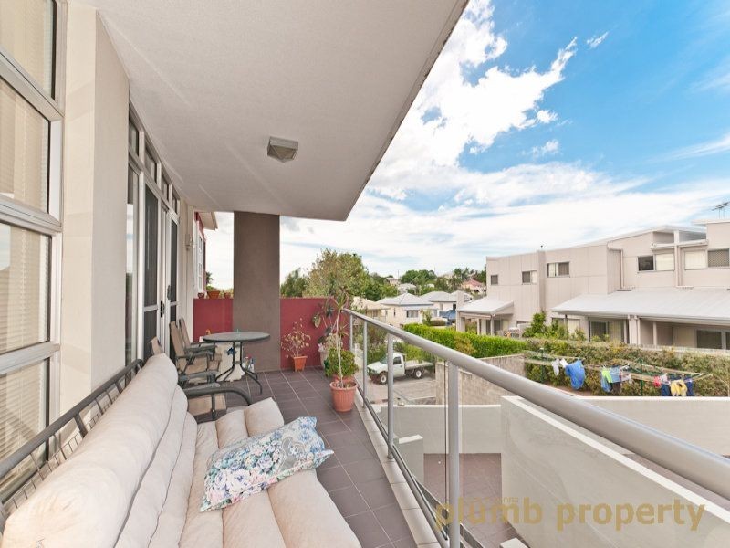 Wavell Heights QLD 4012