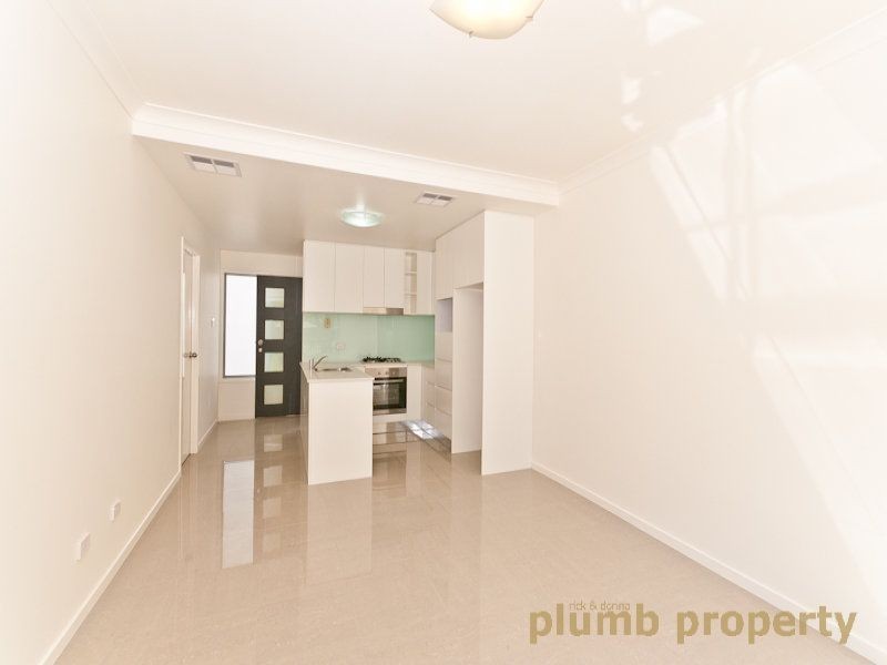 3/37 Gamelin  Crescent, Stafford QLD 4053