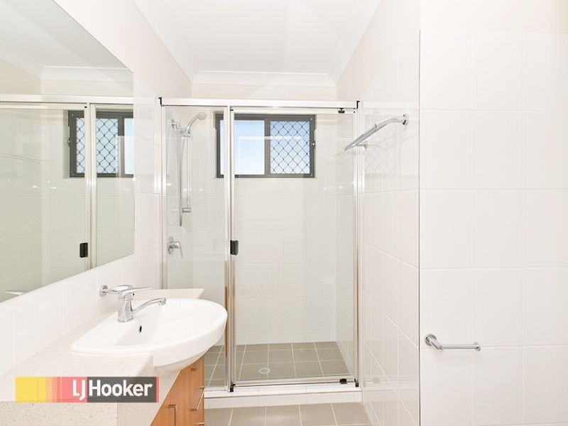 1 & 2 & 3/5 Rhodes Street, Stafford QLD 4053