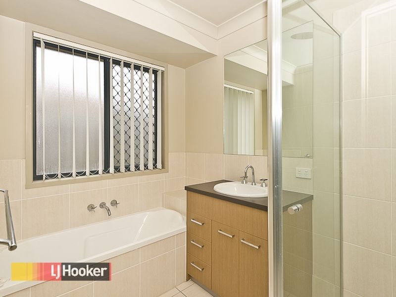 21 Waterlily Circuit, Carseldine QLD 4034