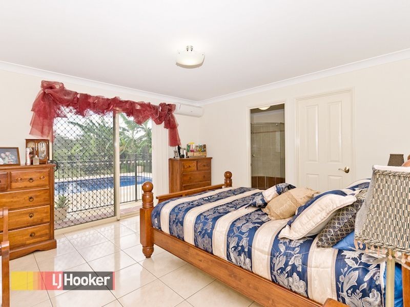 4 Brownlow Court, Cashmere QLD 4500