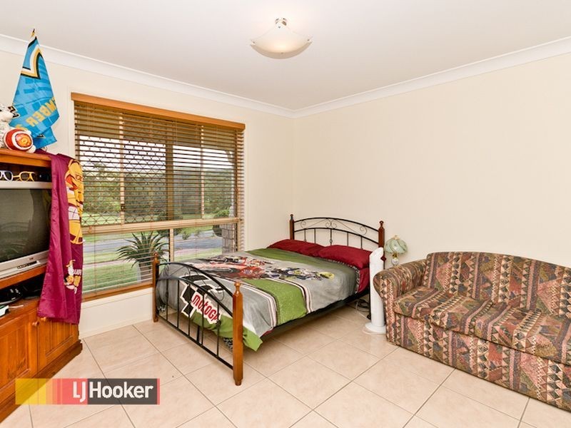 4 Brownlow Court, Cashmere QLD 4500