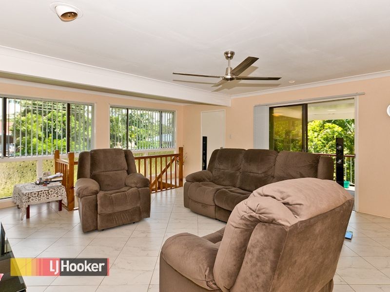 15 Dubarda Drive, Strathpine QLD 4500