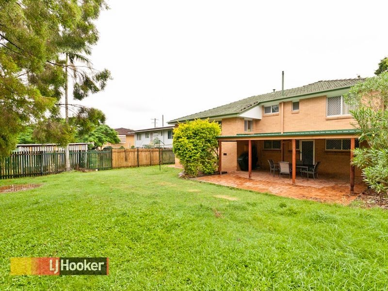 9 Balswidden Street, Albany Creek QLD 4035