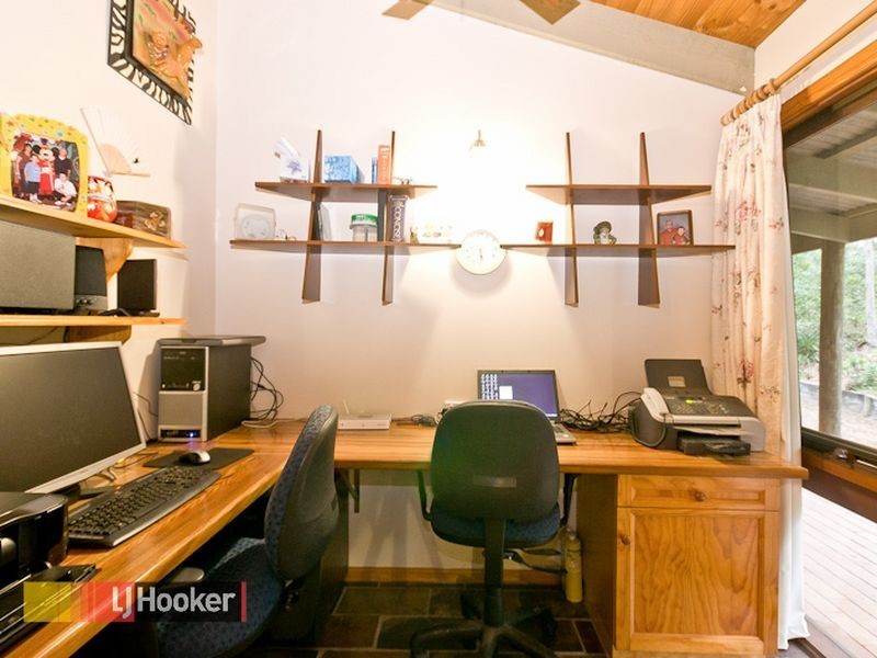 11 Mccartney Court, Cashmere QLD 4500