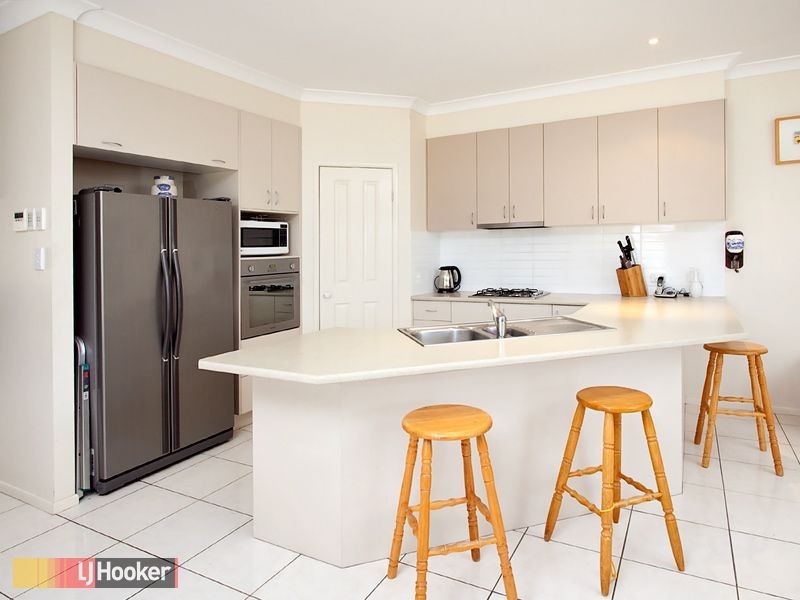 2 Renwood Court, Warner QLD 4500