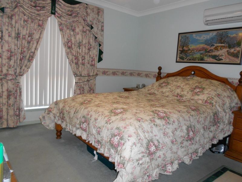 4 Ridge Court, Warner QLD 4500