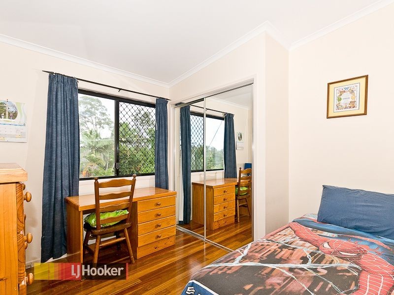 6 Lindfield Dr, Petrie QLD 4502