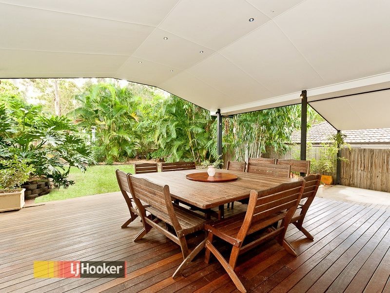 6 Lindfield Dr, Petrie QLD 4502