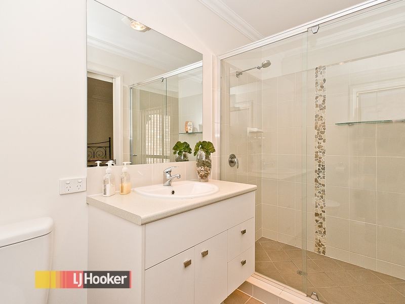 10 Winlock Cct, Warner QLD 4500