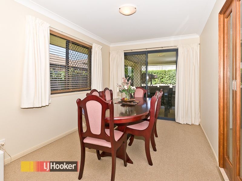 80 Hayward Ave, Cashmere QLD 4500