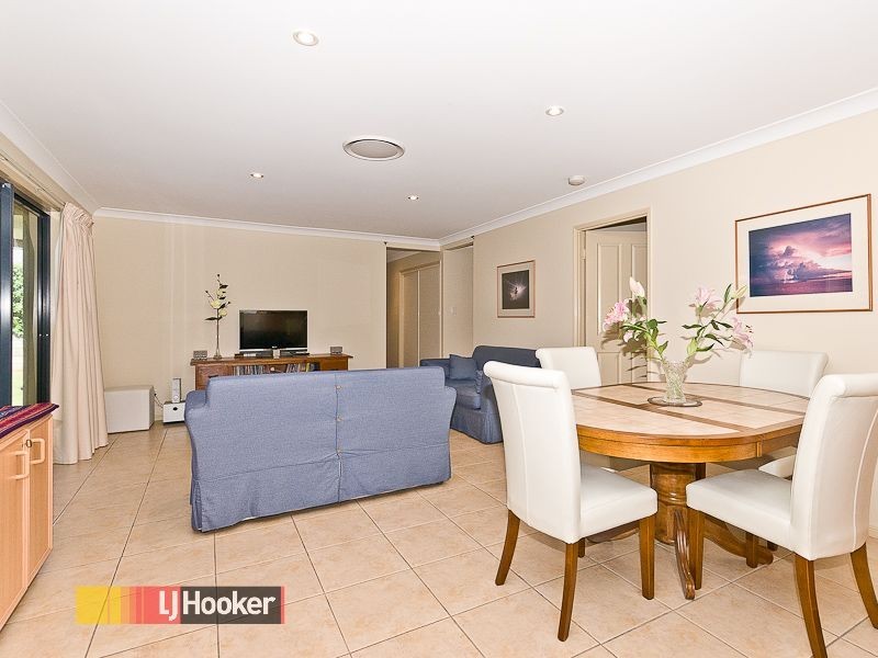 80 Hayward Ave, Cashmere QLD 4500