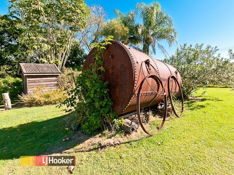 27 Fischle Rd, Cashmere QLD 4500