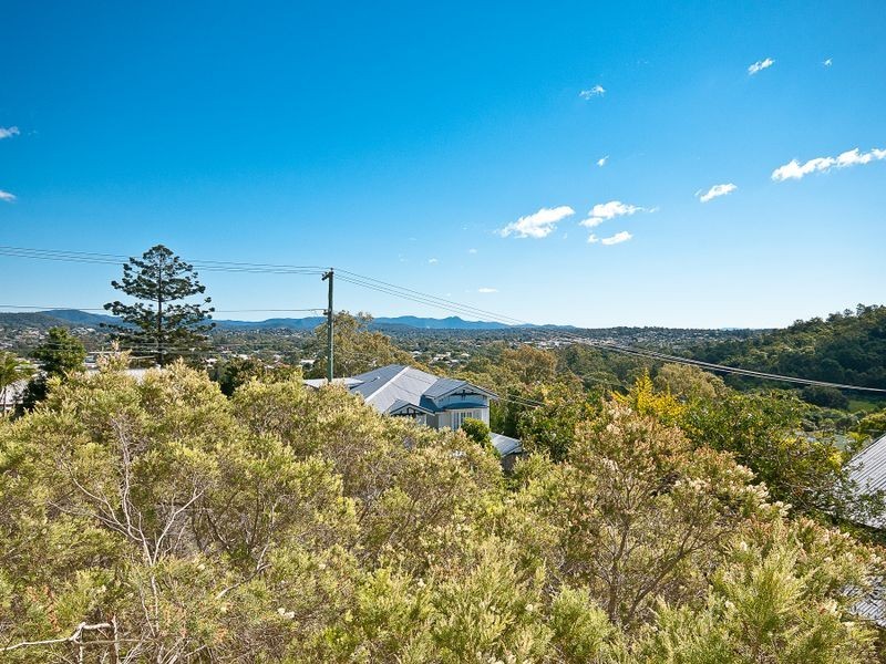 39 Plymouth Street, Alderley QLD 4051