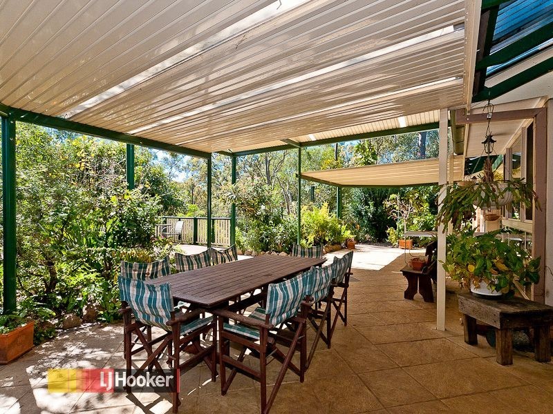 5 Hidden Valley Drive, Eatons Hill QLD 4037