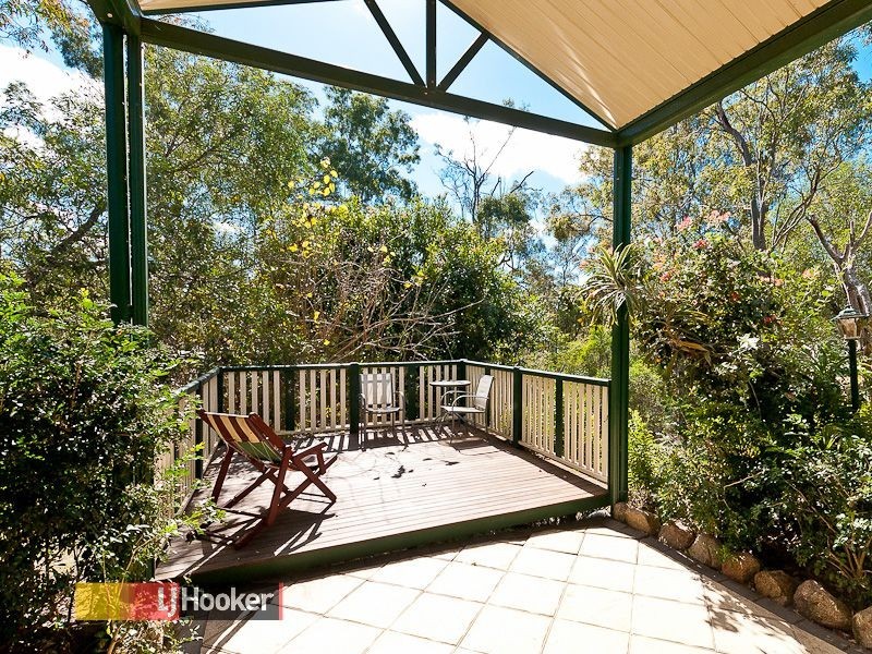 5 Hidden Valley Drive, Eatons Hill QLD 4037