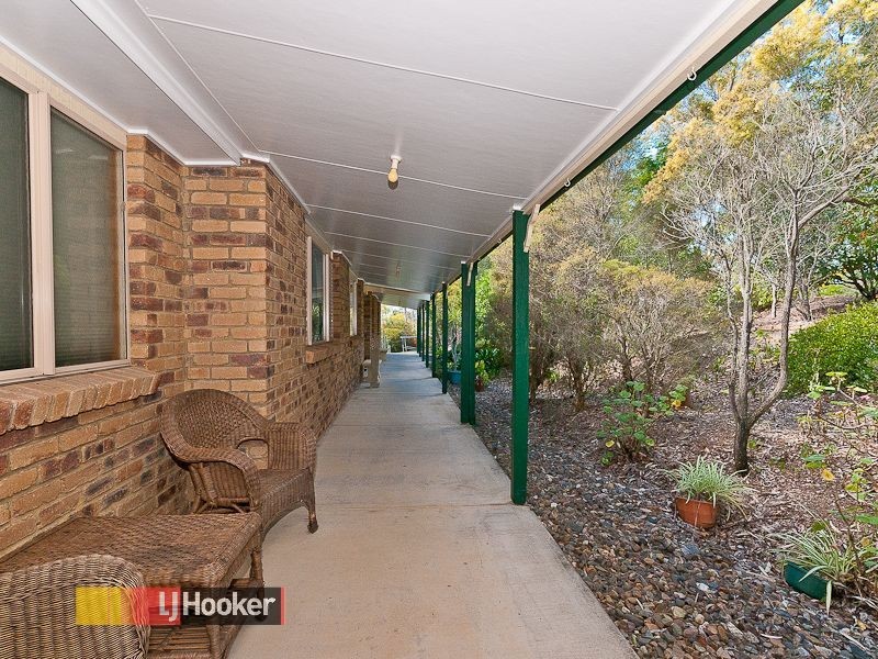 5 Hidden Valley Drive, Eatons Hill QLD 4037