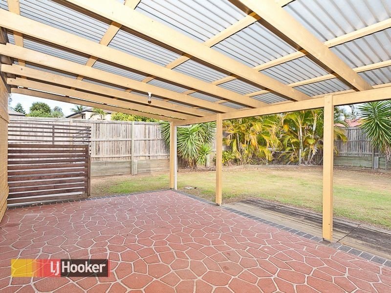 1 Sonoma Court, Cashmere QLD 4500