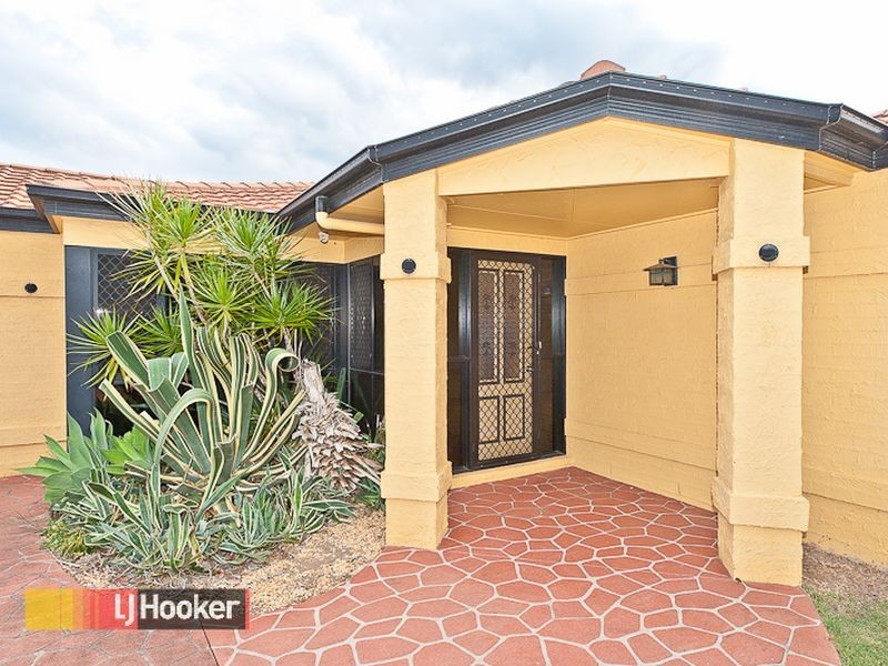 1 Sonoma Court, Cashmere QLD 4500