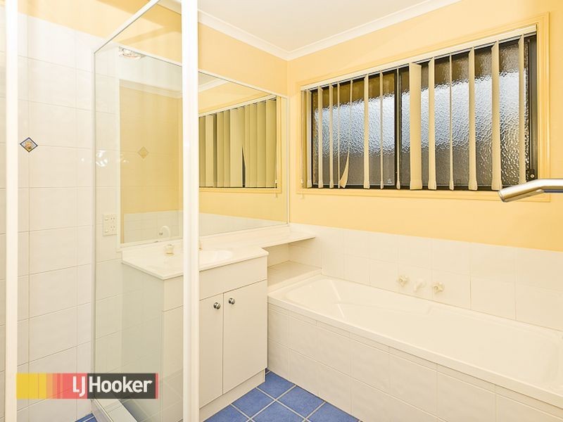 1 Sonoma Court, Cashmere QLD 4500