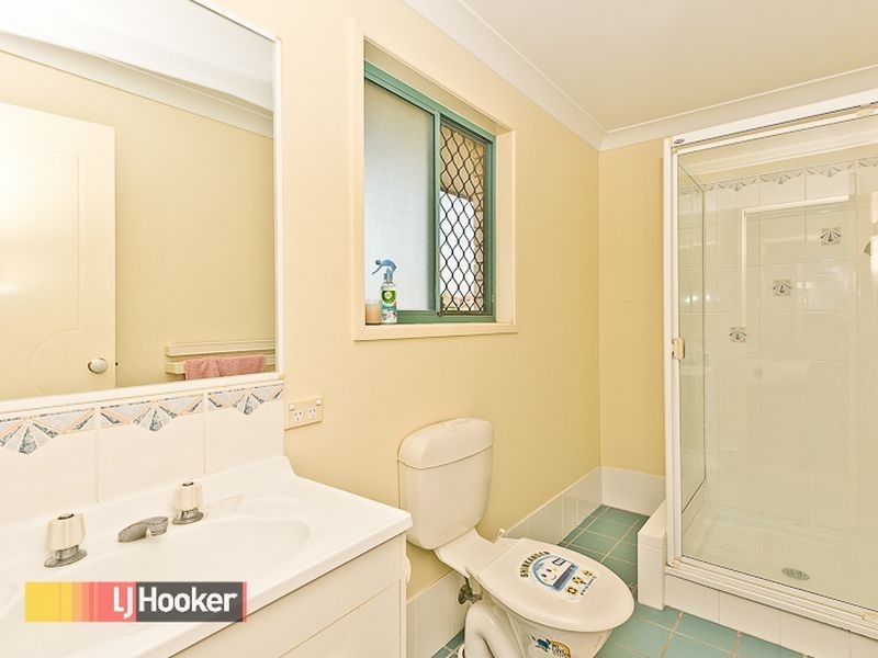 9 Boondooma Circuit, Albany Creek QLD 4035