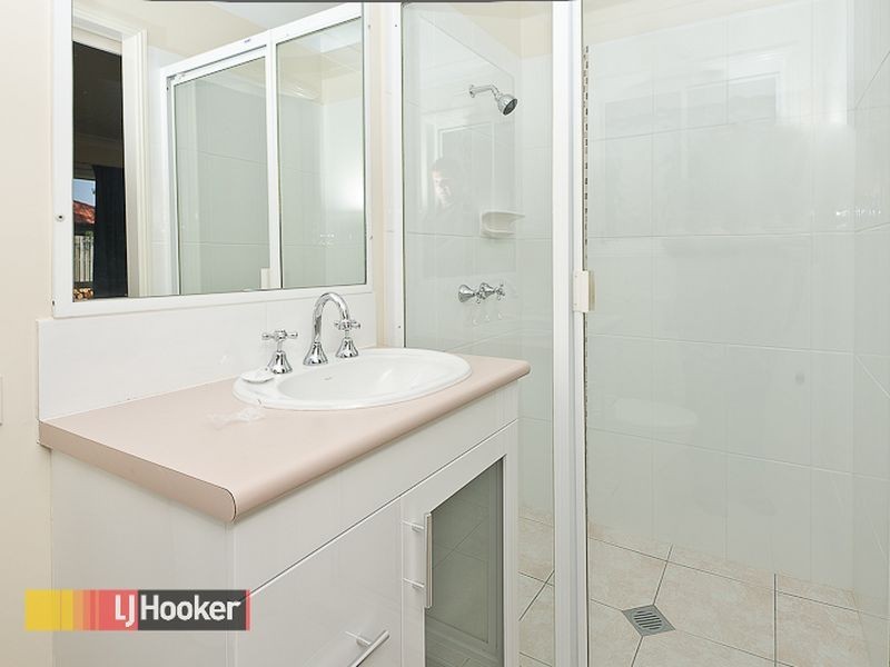 34 Kurrajong Drive, Warner QLD 4500