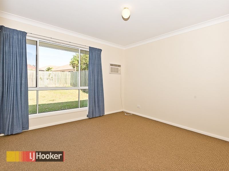 34 Kurrajong Drive, Warner QLD 4500