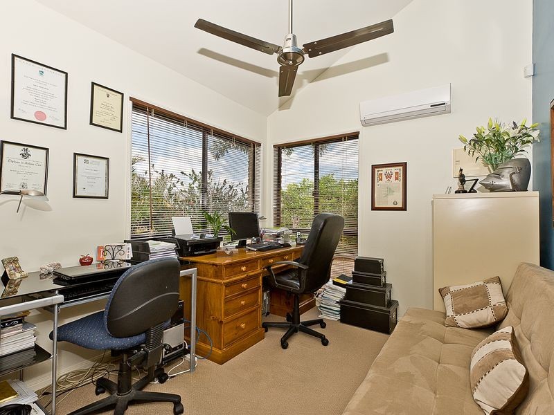 60 Affleck Avenue, Petrie QLD 4502