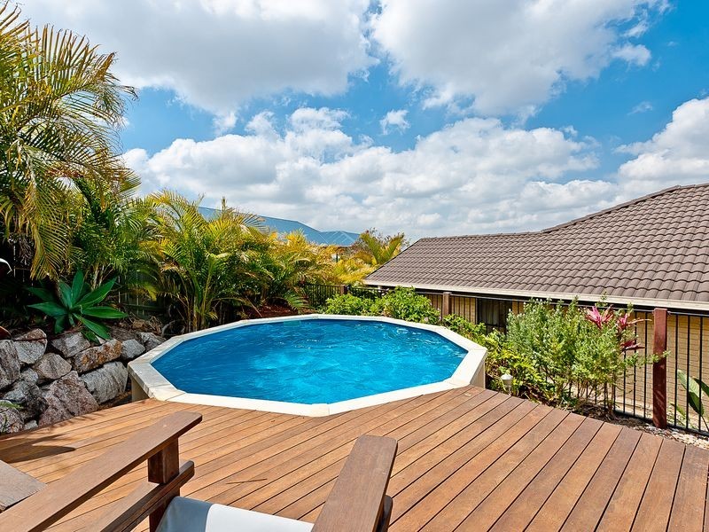 60 Affleck Avenue, Petrie QLD 4502