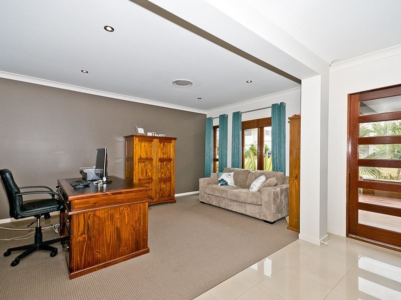 4 Kipfler Lane, Warner QLD 4500