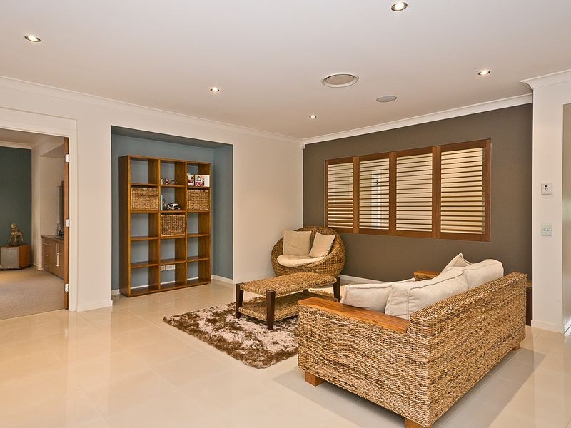 4 Kipfler Lane, Warner QLD 4500