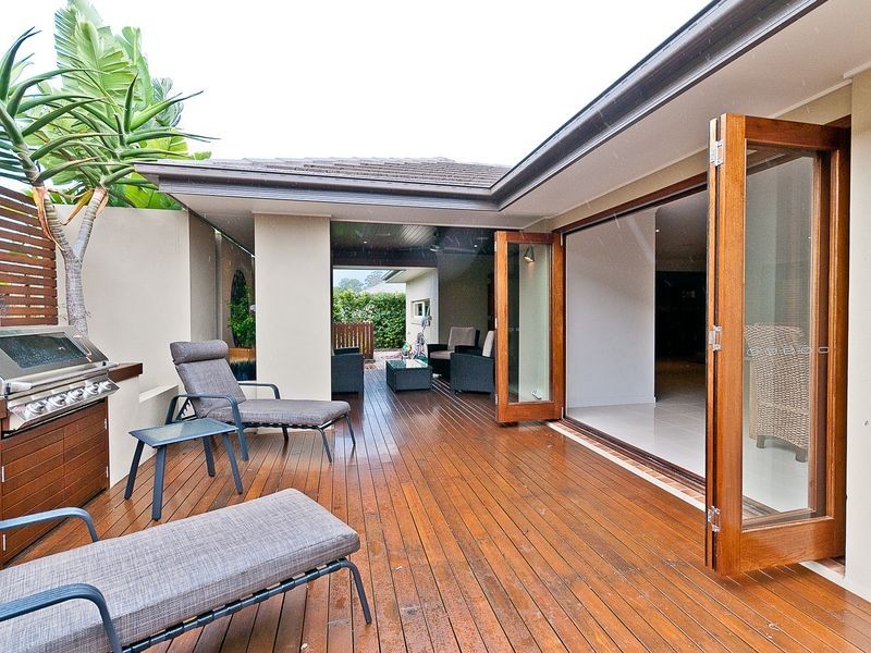 4 Kipfler Lane, Warner QLD 4500