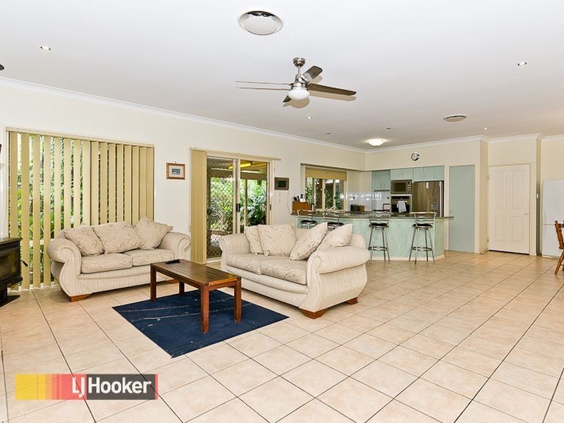 15 Sonoma Court, Cashmere QLD 4500