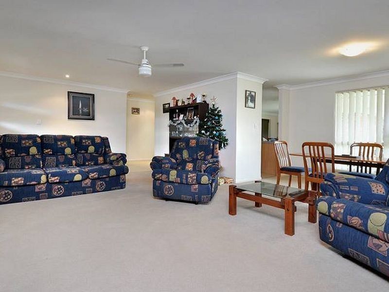 8 Halifax Court, Bray Park QLD 4500