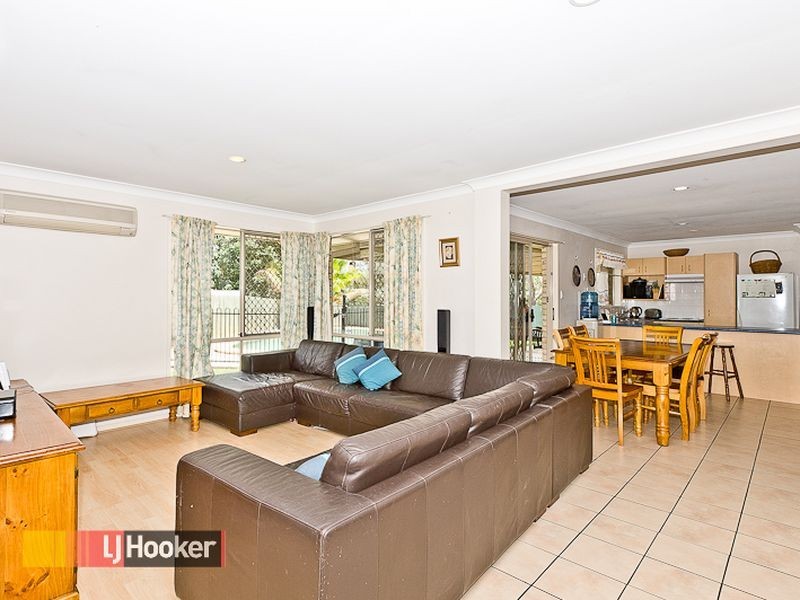 61 Dundee Street, Bray Park QLD 4500