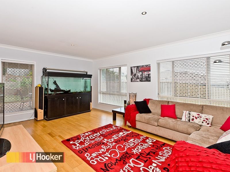 11 Paulette Court, Cashmere QLD 4500