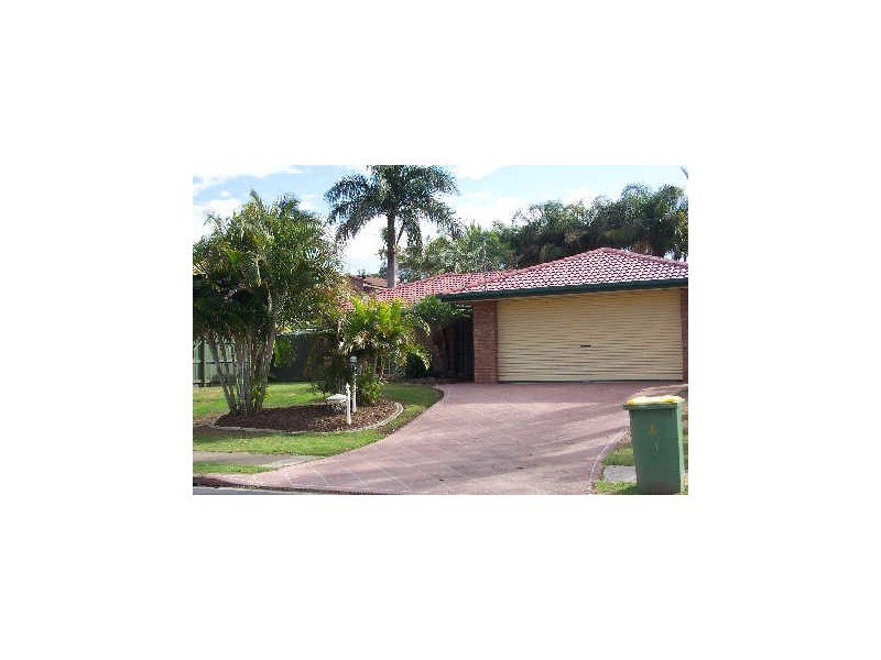 9 Kingfisher Street, Albany Creek QLD 4035