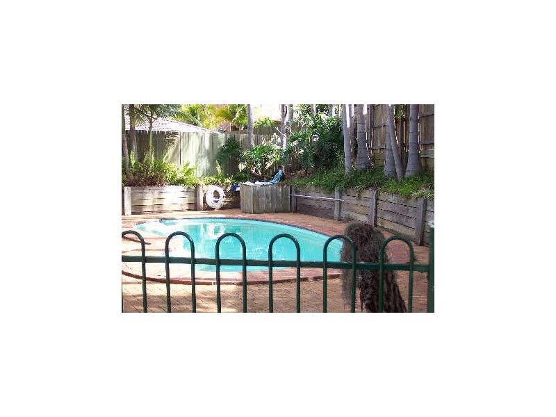 9 Kingfisher Street, Albany Creek QLD 4035