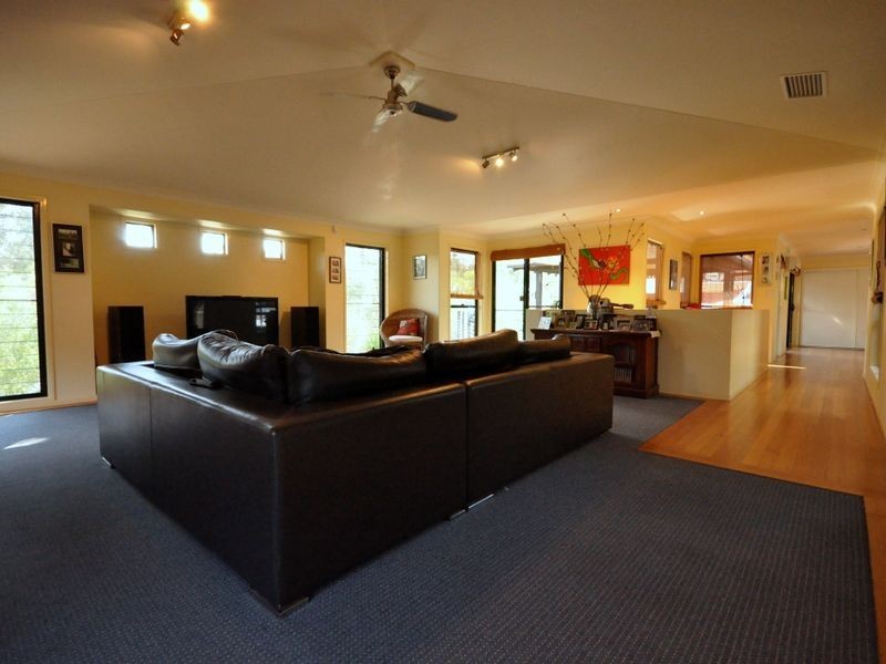 50 Ira Buckby Road, Cashmere QLD 4500